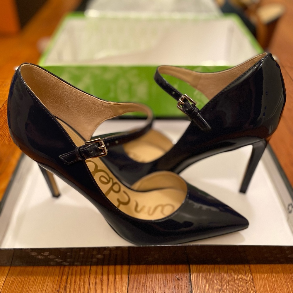 Sam Edelman - Nora Inky Navy Patent Leather Pumps size 7 / 37